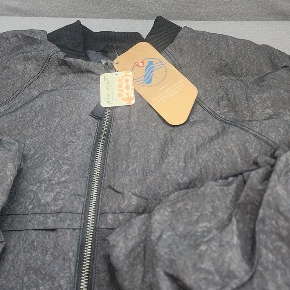 Free People Movement Bomber Jacket Black Primaloft Ruched Oversized Women's Sz M - Picture 2 of 7